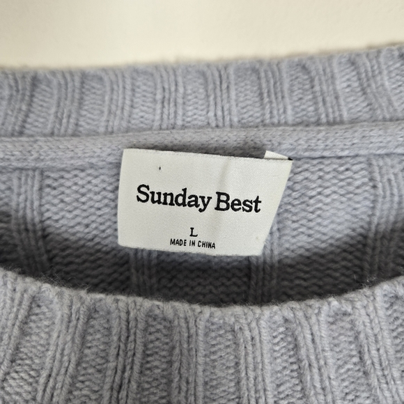 Aritzia SUNDAY BEST Peggy Cable Stitch Cropped Sweater - Picture 7 of 7